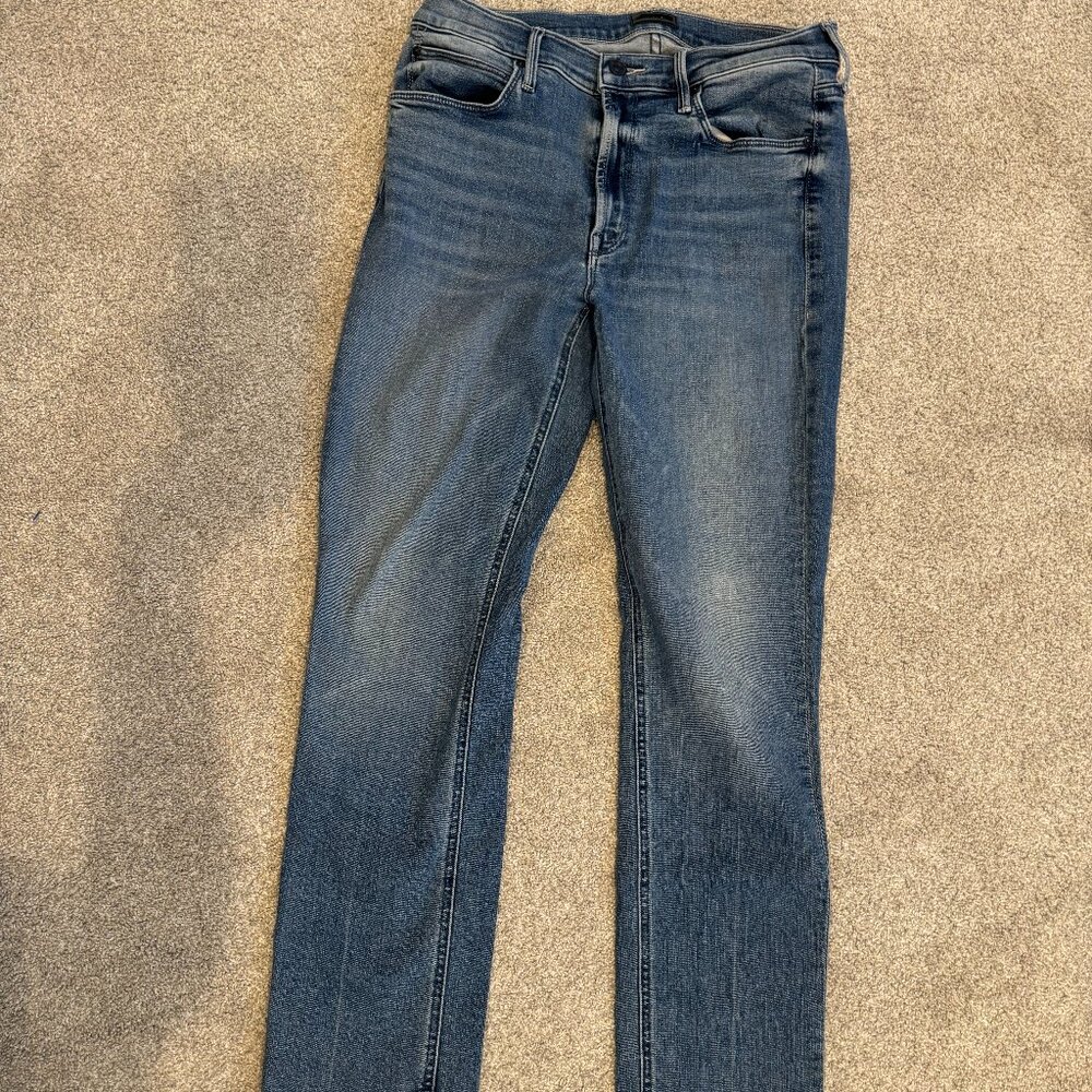 Mother mid rise dazzler ankle jeans, size 29